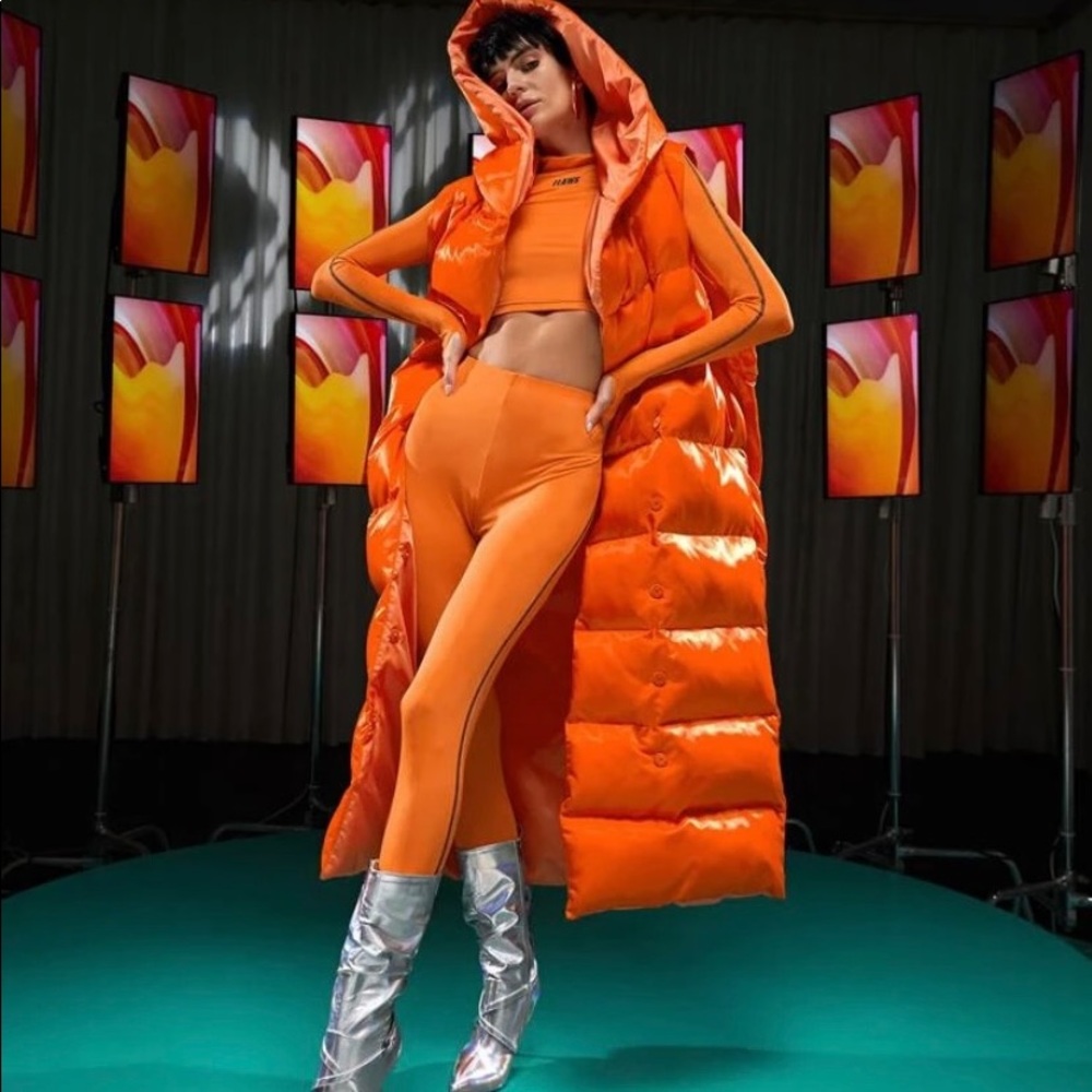 Brand NWT! Neon orange trench puffer bomber jacket!
